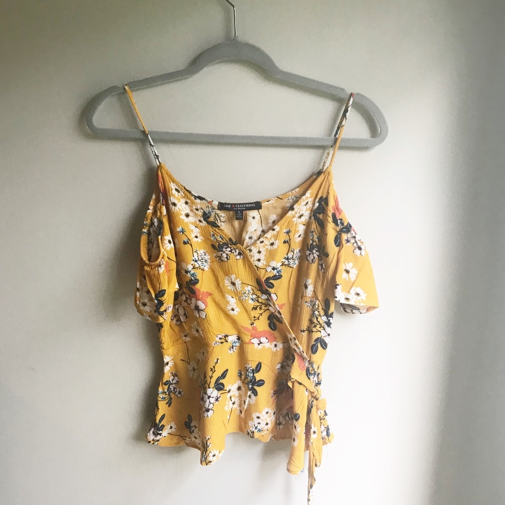 Women's Cold Shoulder Blouse